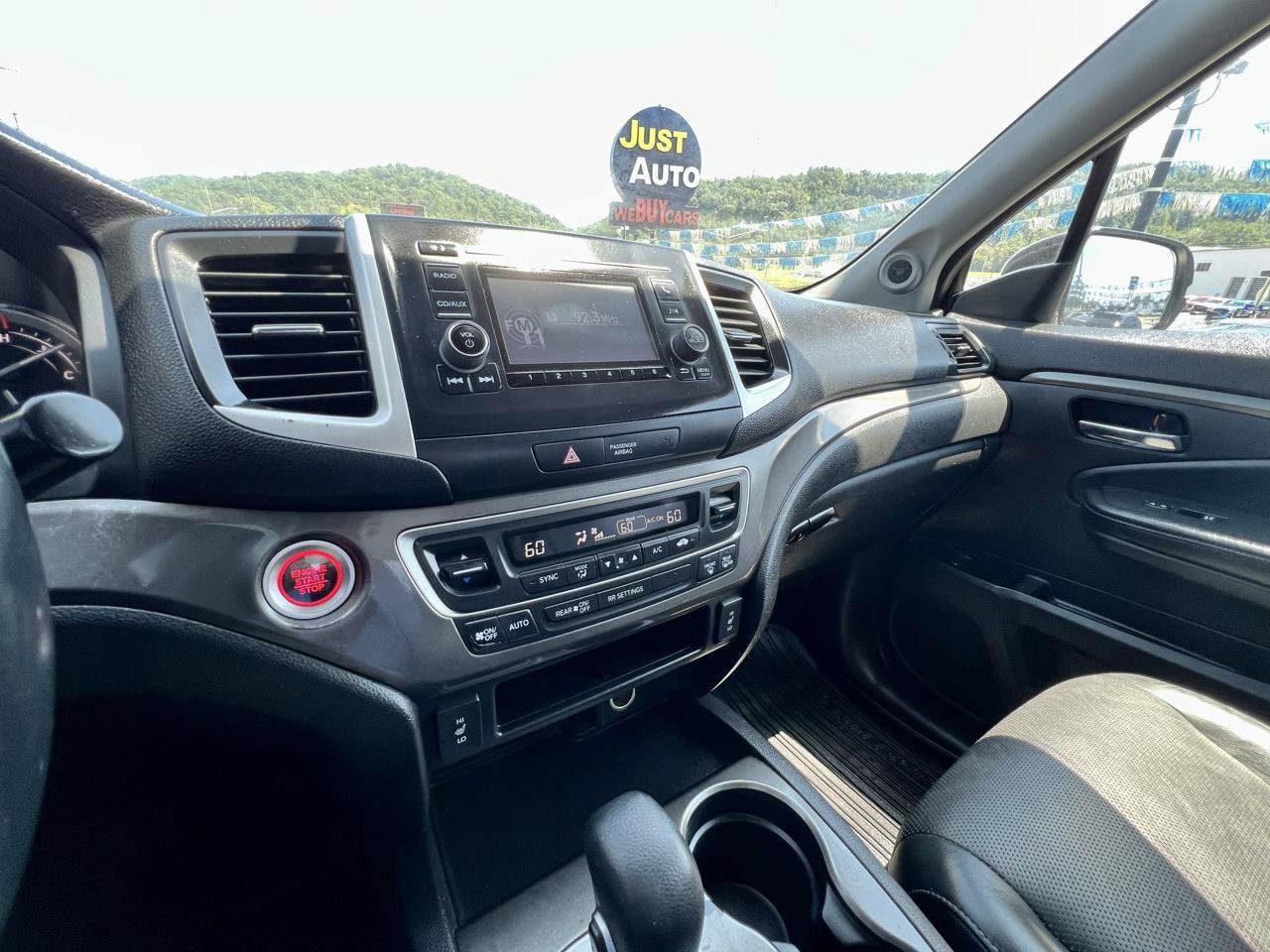 Used 2017 Honda Ridgeline RTL image 23
