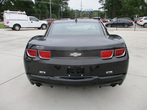 Used 2010 Chevrolet Camaro LS image 21