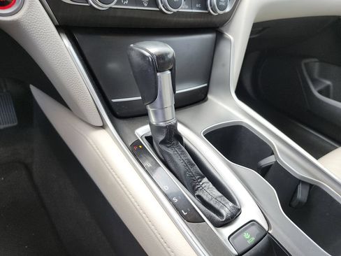 Used 2019 Honda Accord EX-L image 23