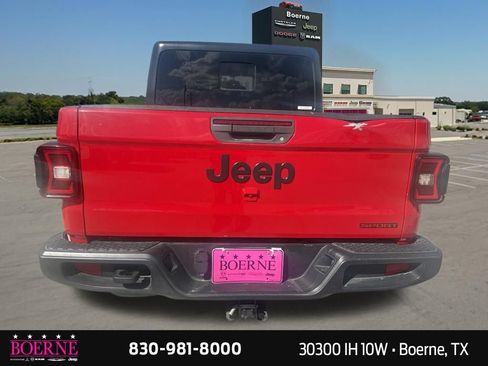 Used 2020 Jeep Gladiator Sport w/ Quick Order Package 24S AWD/4WD image 11