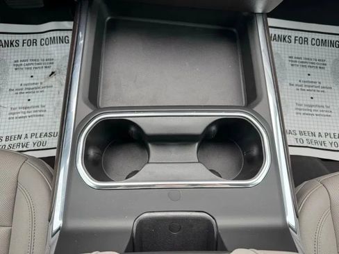 New 2026 GMC Sierra 2500 SLT w/ SLT Premium Package image 22