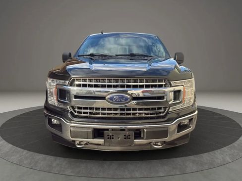 Used 2018 Ford F150 XLT w/ Equipment Group 302A Luxury image 2