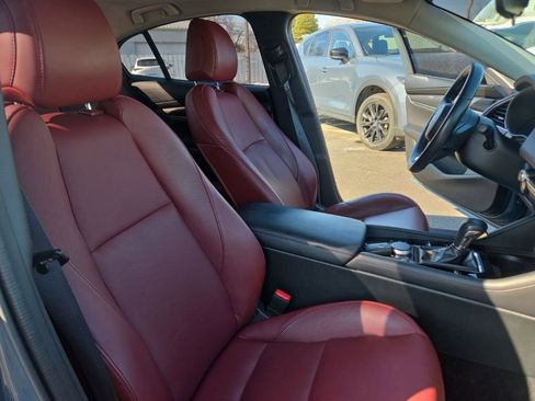 Used 2023 MAZDA MAZDA3 s image 20