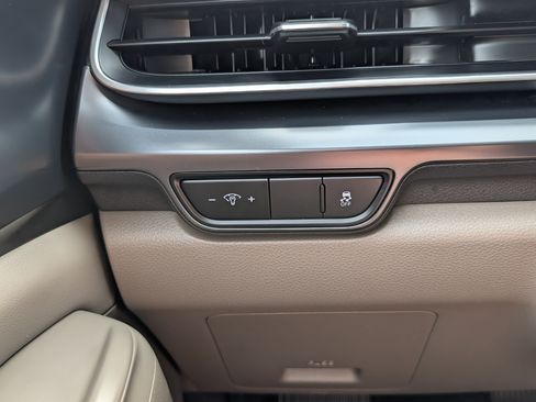 Certified 2026 Kia Carnival FWD image 26