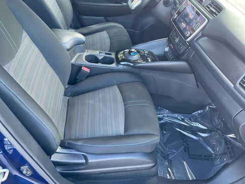 Used 2024 Nissan Leaf SV Plus image 27