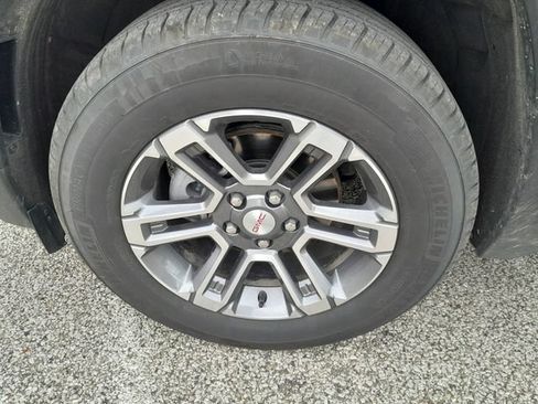 Used 2026 GMC Terrain Elevation AWD/4WD image 9