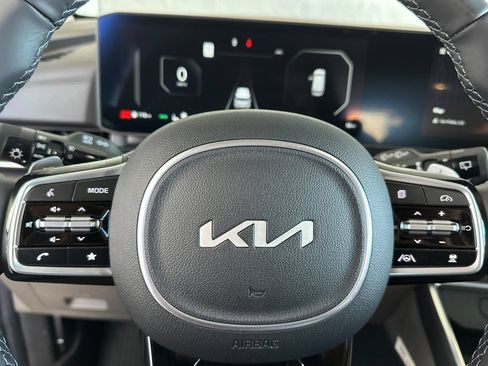 New 2026 Kia Carnival SX FWD image 23