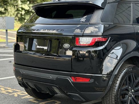 Used 2018 Land Rover Range Rover Evoque HSE Dynamic AWD/4WD image 9