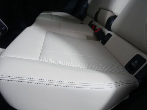 Certified 2025 BMW X1 xDrive28i w/ Premium Package image 14