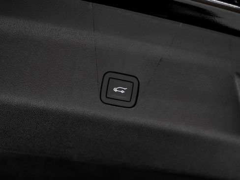 Used 2026 Cadillac Escalade V w/ LPO, ONYX Package AWD/4WD image 71