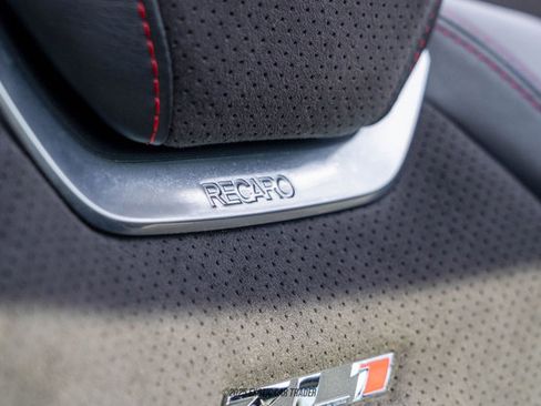 Used 2019 Chevrolet Camaro ZL1 image 42