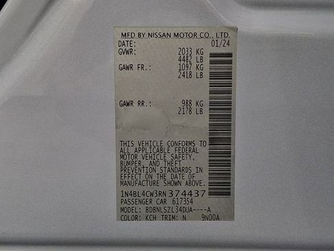 Used 2024 Nissan Altima 2.5 SR AWD/4WD image 26