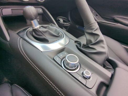 New 2025 MAZDA MX-5 Miata Grand Touring image 16