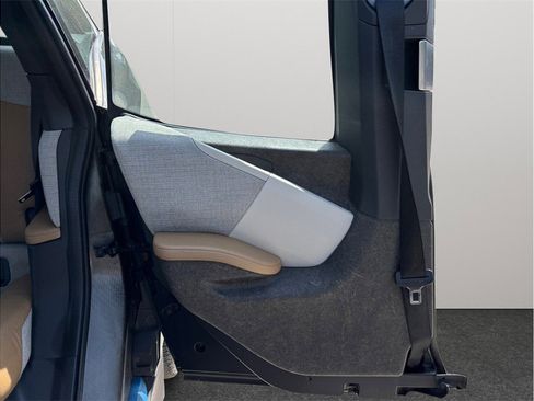 Used 2015 BMW i3 Range Extender Hatchback 4D image 35