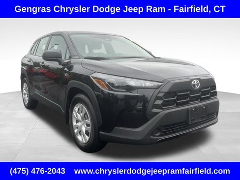 Used 2026 Toyota Corolla Cross L AWD/4WD image 1