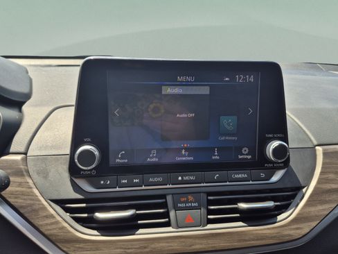 Certified 2025 Nissan Altima 2.5 SV FWD image 24