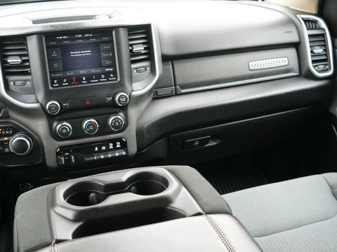 Used 2020 RAM 1500 Big Horn AWD/4WD image 29