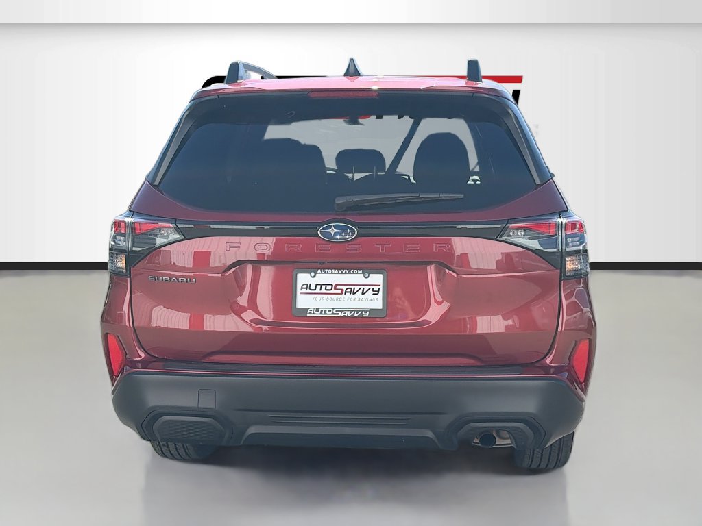 Used 2025 Subaru Forester Premium AWD/4WD image 6