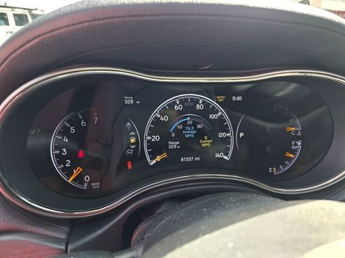 Used 2018 Jeep Grand Cherokee High Altitude AWD/4WD image 18