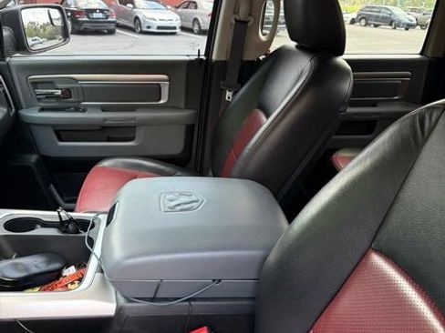 Used 2016 RAM 1500 Big Horn AWD/4WD image 9