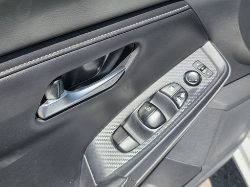 Used 2023 Nissan Sentra SV w/ All-Weather Package FWD image 16