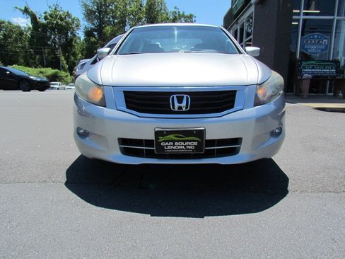 Used 2010 Honda Accord EX-L image 2