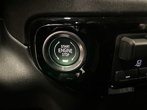 New 2026 Chevrolet Silverado 2500 ZR2 w/ LPO, Dark Essentials Package image 21