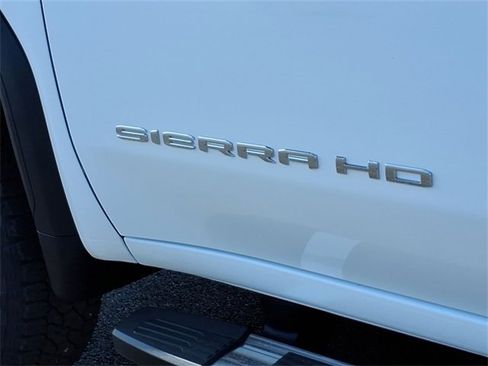New 2026 GMC Sierra 2500 SLE w/ SLE Value Package; image 31