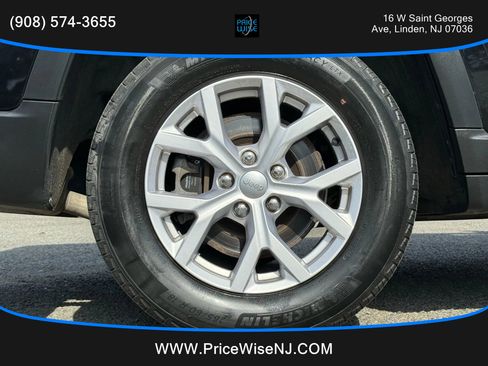 Used 2021 Jeep Grand Cherokee L Limited image 33