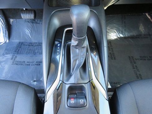 Certified 2022 Toyota Corolla LE w/ LE Premium Package image 22