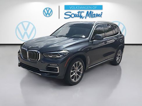 Used 2020 BMW X5 sDrive40i w/ Premium Package RWD image 3