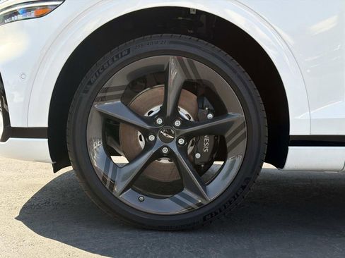 New 2026 Genesis GV70 3.5T Sport Prestige AWD/4WD image 17