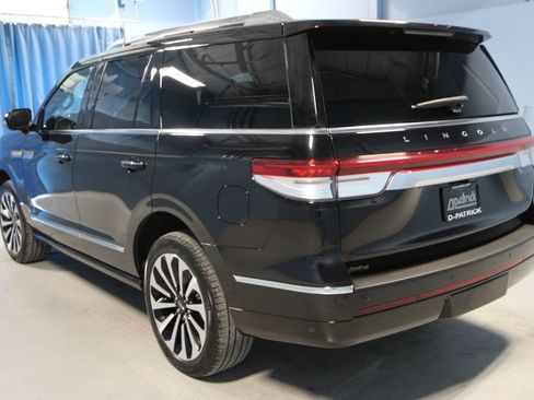 Used 2024 Lincoln Navigator Reserve AWD/4WD image 37