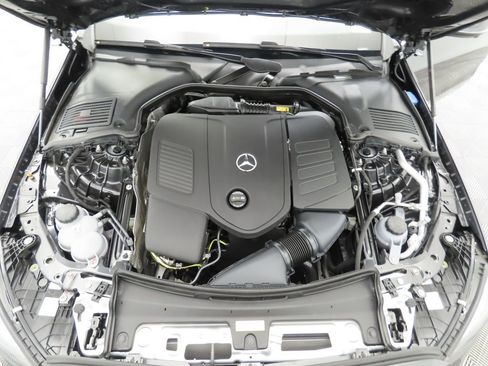 Certified 2025 Mercedes-Benz C 300 4MATIC Sedan image 30