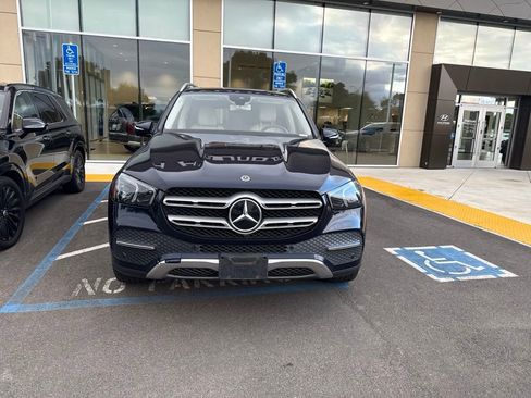 Used 2020 Mercedes-Benz GLE 350 4MATIC image 2
