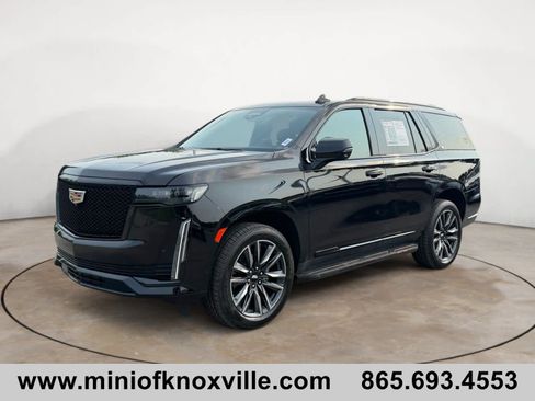 Used 2024 Cadillac Escalade Sport AWD/4WD image 7