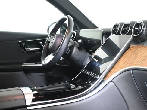 Certified 2023 Mercedes-Benz GLC 300 4MATIC image 31