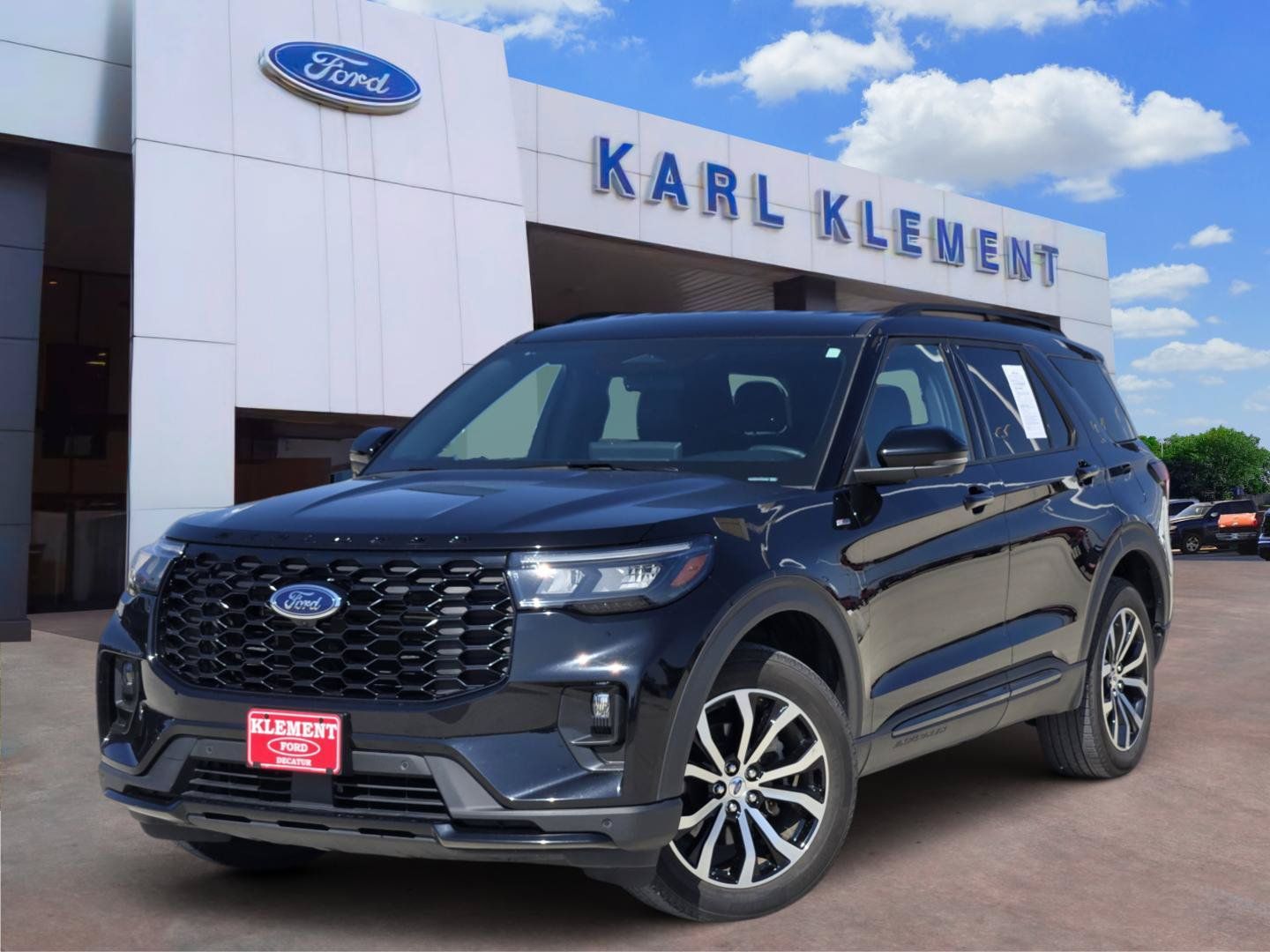 Used 2025 Ford Explorer ST-Line AWD/4WD image 1