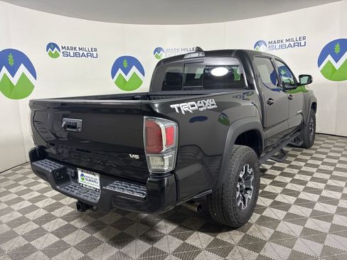 Used 2023 Toyota Tacoma TRD Off-Road w/ TRD Premium Off Road Package AWD/4WD image 7