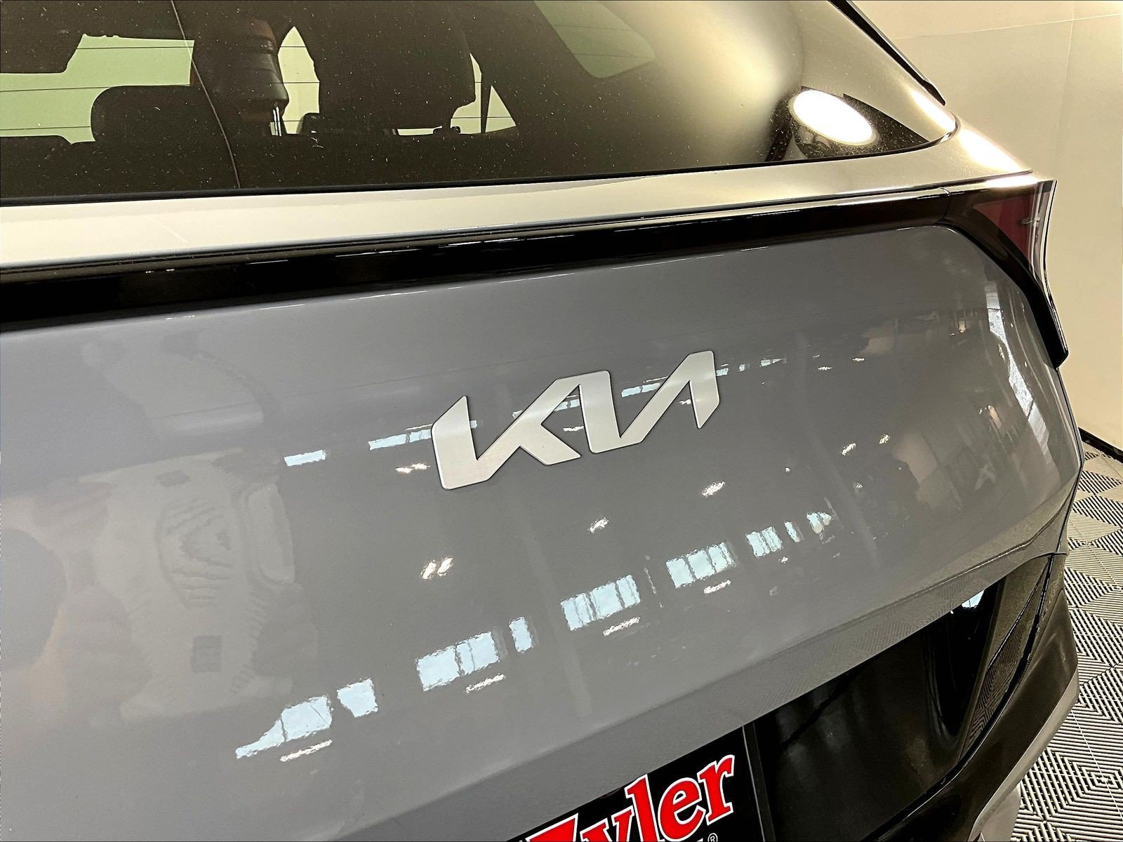 Used 2024 Kia Sportage SX FWD image 23