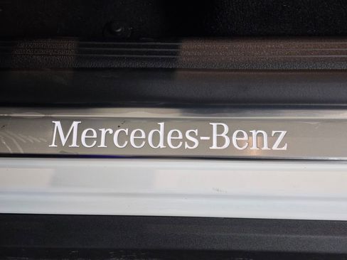 New 2026 Mercedes-Benz GLC 300 4MATIC image 18