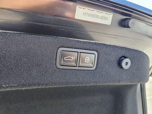 New 2025 Genesis G70 3.3T Advanced w/ Sport Prestige Package image 16