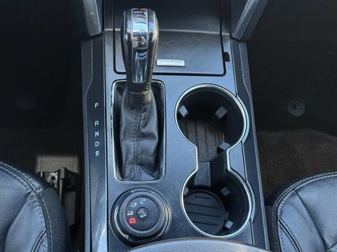 Used 2017 Ford Explorer Limited image 29