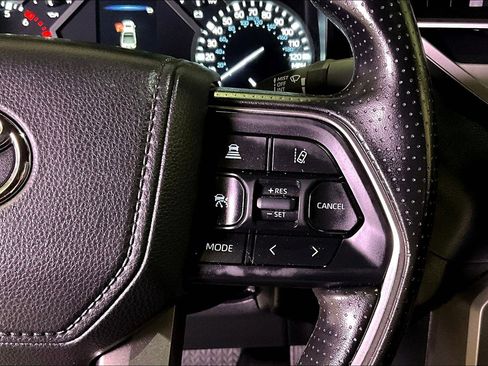 Used 2025 Toyota Tundra SR5 AWD/4WD image 13