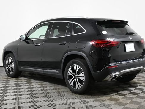 New 2025 Mercedes-Benz GLA 250 4MATIC image 5
