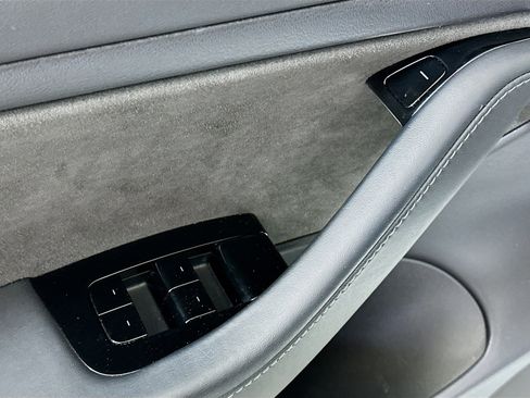 Used 2019 Tesla Model 3 Long Range image 15