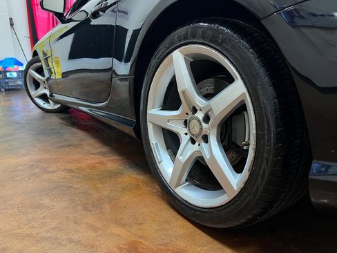 Used 2013 Mercedes-Benz SL 550 ROADSTER image 42