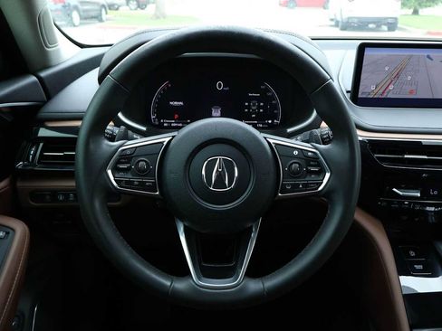 Certified 2024 Acura MDX FWD w/ Technology Package image 15