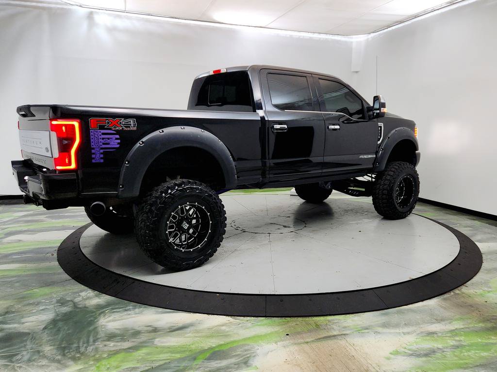 Used 2017 Ford F250 Platinum AWD/4WD image 5