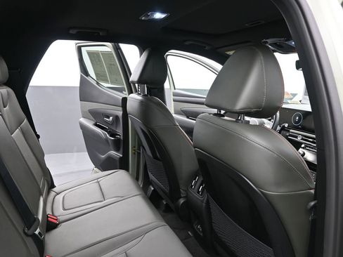 Certified 2025 Hyundai Santa Cruz Limited image 31